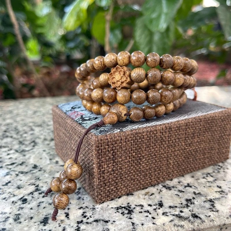 Chuỗi Trầm Hương 108 Hạt Size 8mm – Đẳng Cấp, Trầm Ấm & Phong Thuỷ May Mắn